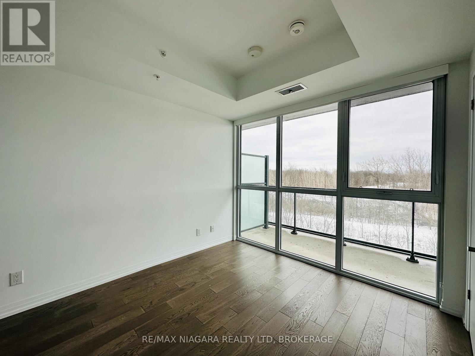 Photo 26 of 405 7711 Green Vista Gate, Niagara Falls ON
