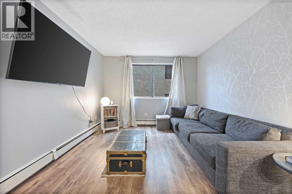 Photo 9 of 203 2734 17 Avenue Sw, Calgary AB