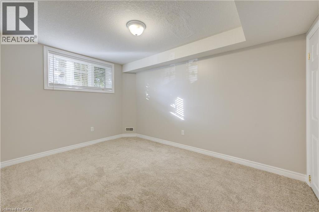 Photo 24 of 642 A Woodlawn Road E, Guelph ON