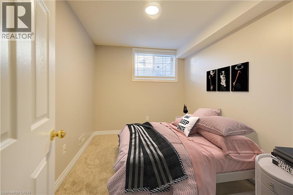 Photo 30 of 642 A Woodlawn Road E, Guelph ON