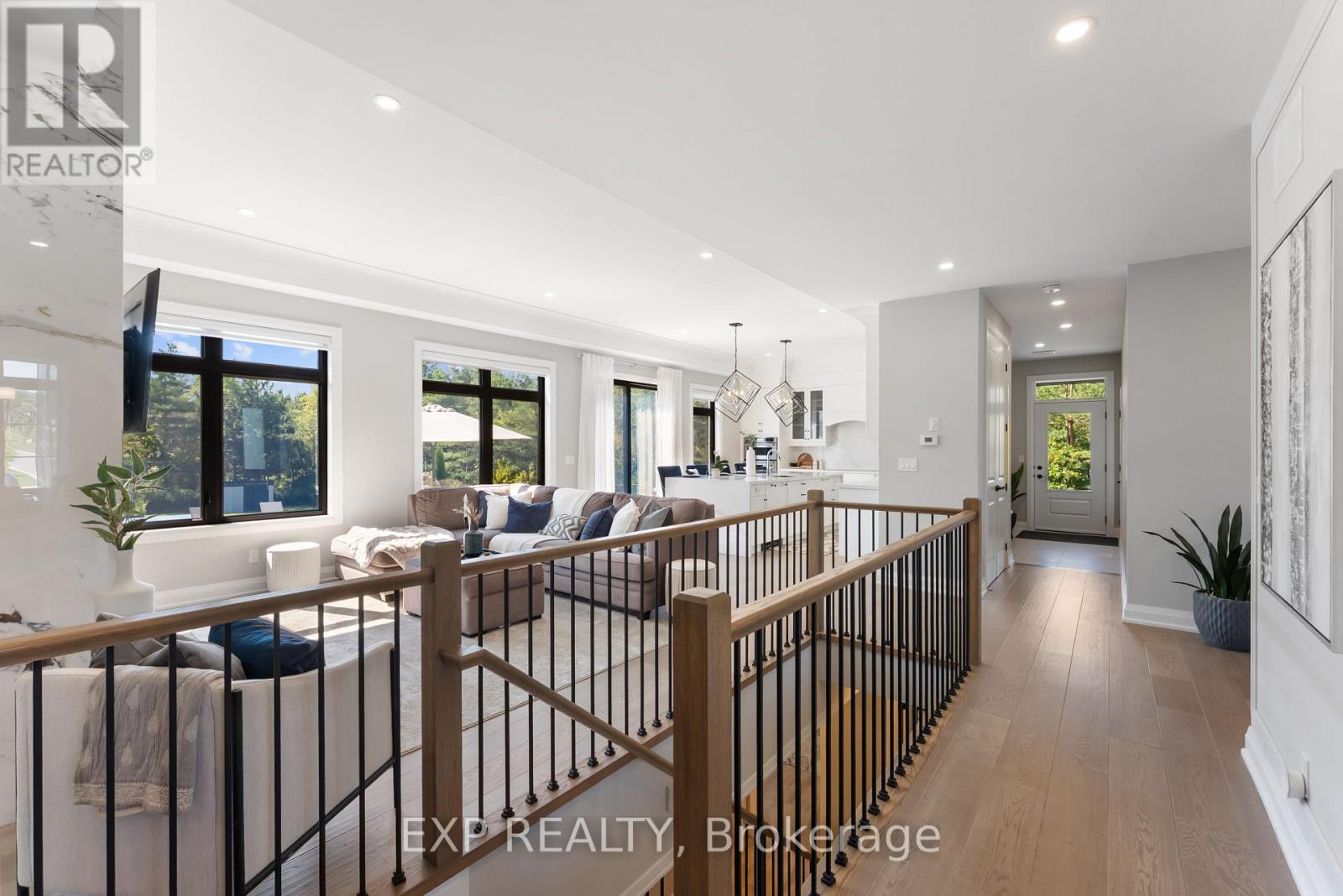 Photo 28 of 63 Charles Tilley Crescent, Clarington ON