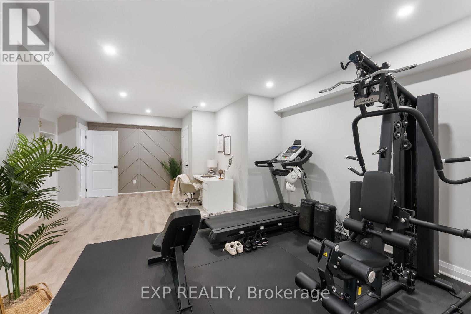 Photo 36 of 63 Charles Tilley Crescent, Clarington ON