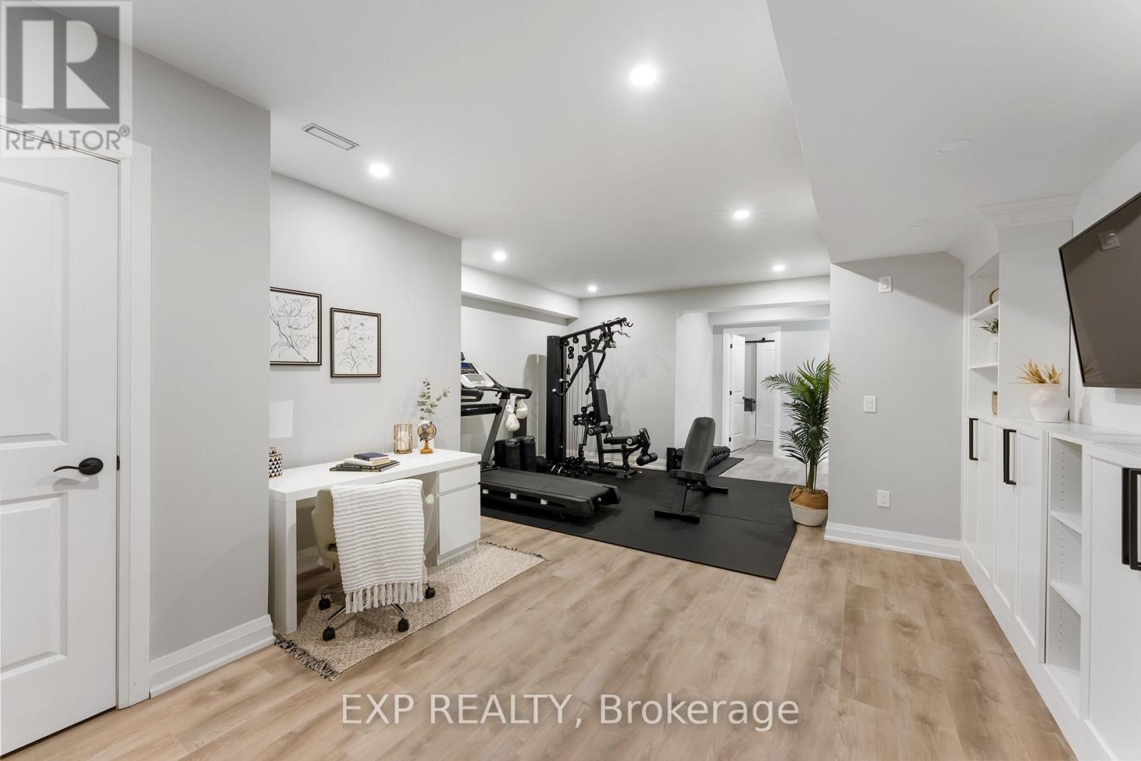Photo 37 of 63 Charles Tilley Crescent, Clarington ON