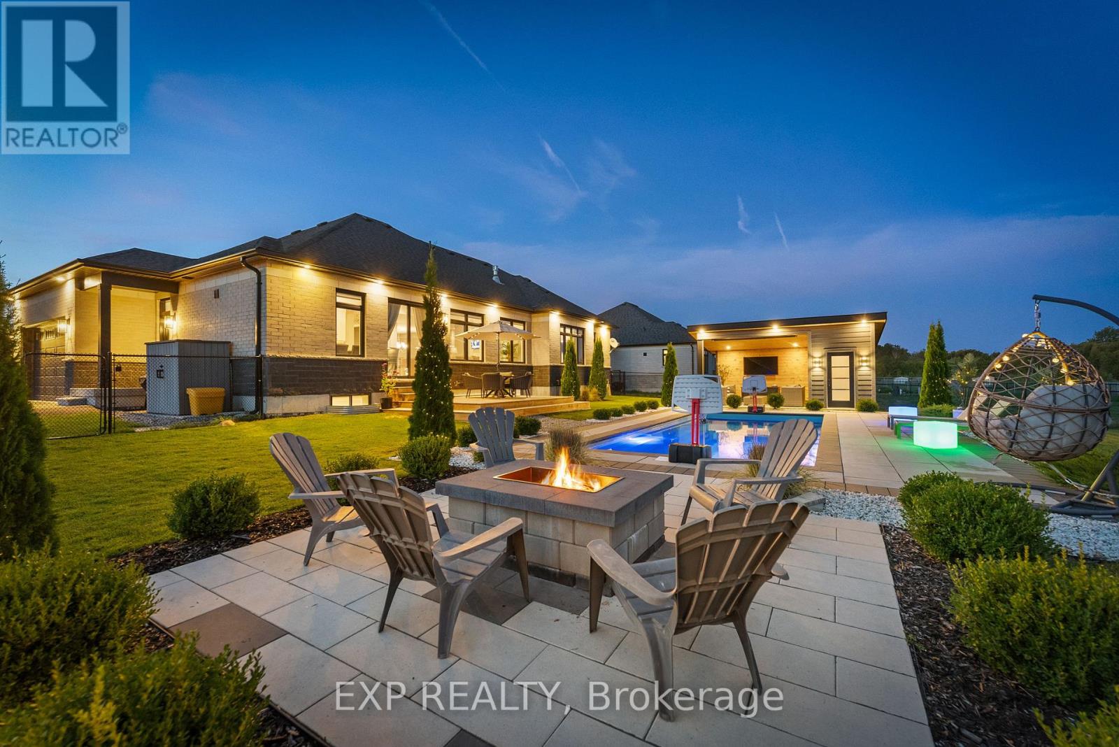 Photo 45 of 63 Charles Tilley Crescent, Clarington ON