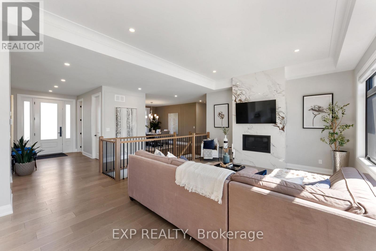 Photo 8 of 63 Charles Tilley Crescent, Clarington ON