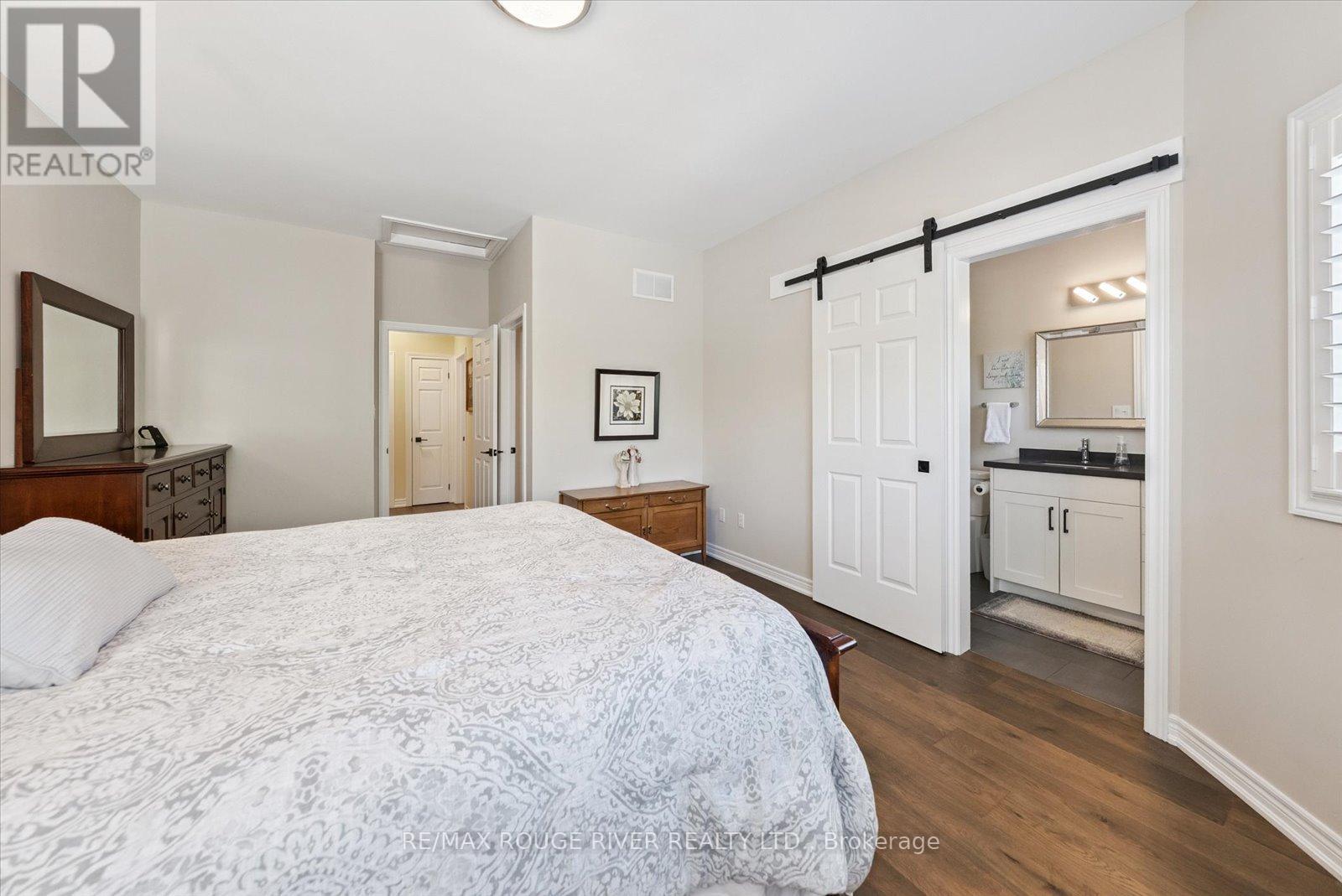 Photo 14 of 475 Victoria Street, Scugog ON