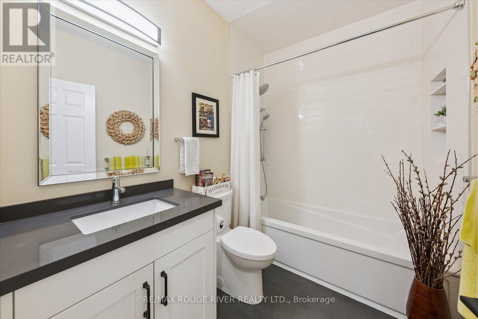Photo 18 of 475 Victoria Street, Scugog ON