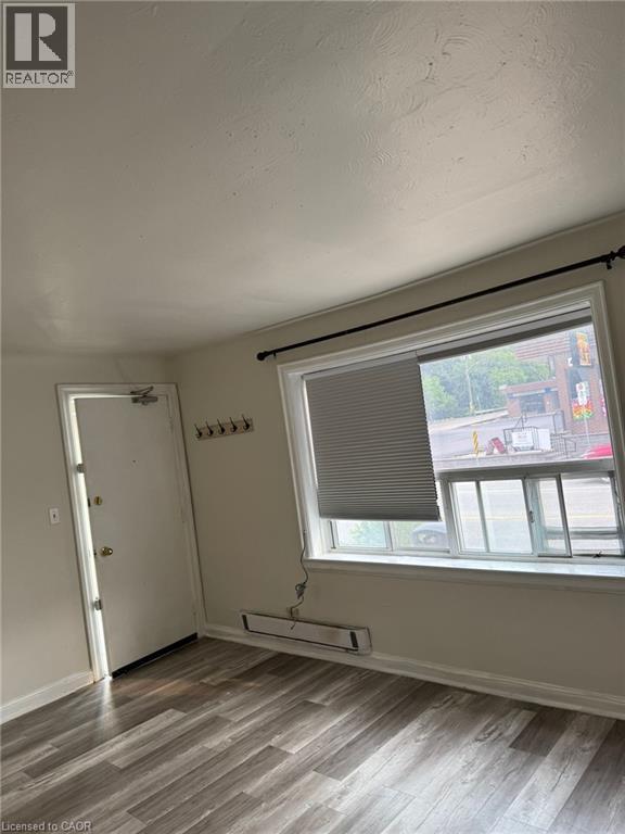 Photo 4 of 51 King Street E Unit 1, Stoney Creek ON