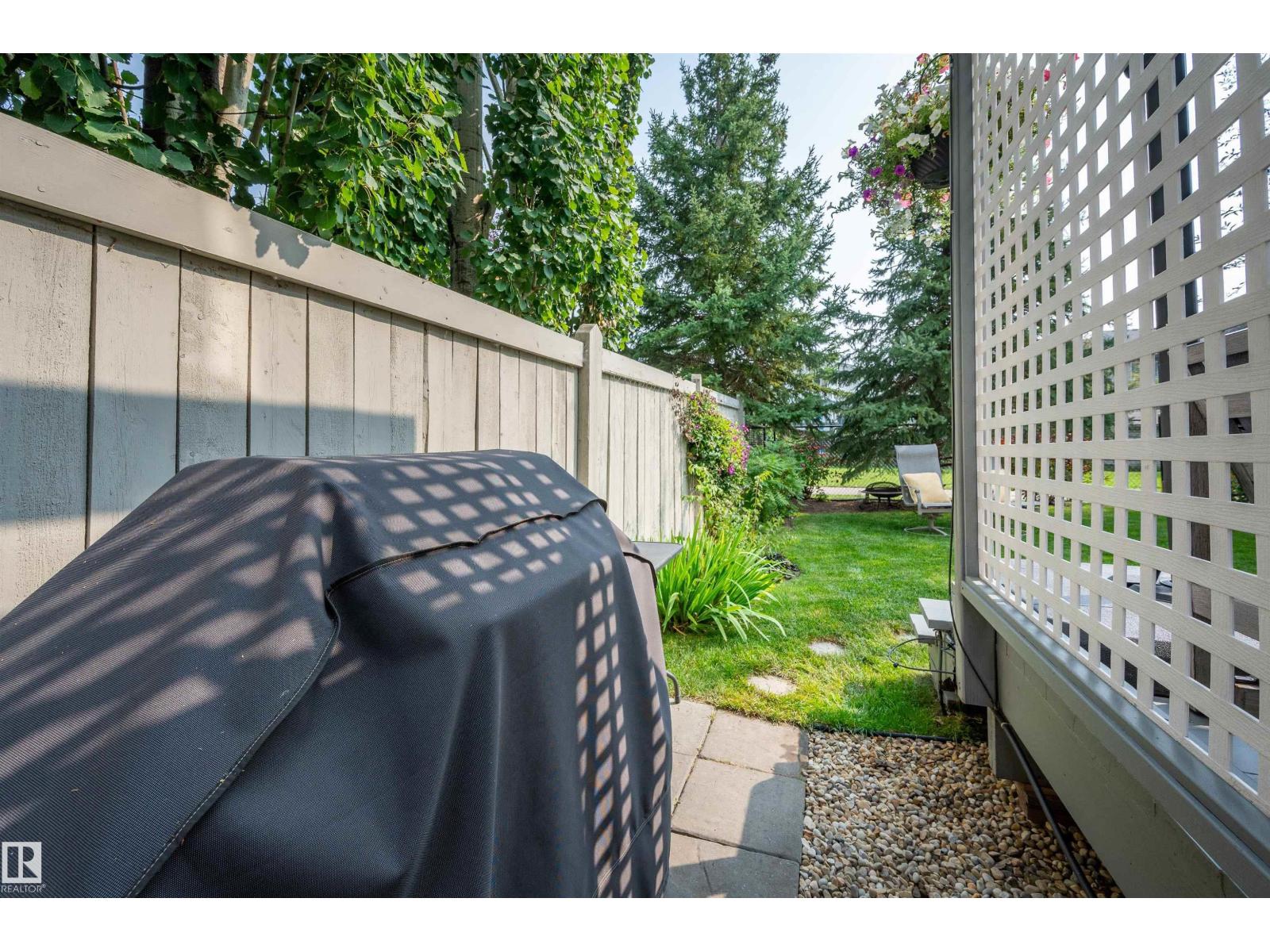 Photo 55 of 956 Chahley Cr Nw, Edmonton AB