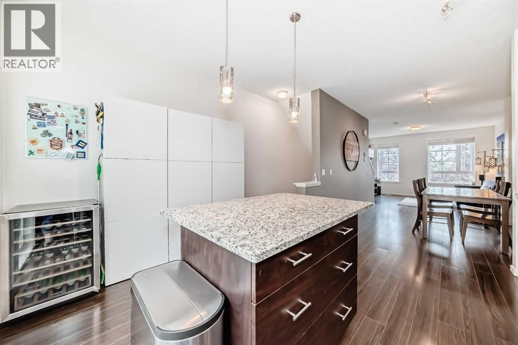 Photo 9 of 227 Copperpond Common Se, Calgary AB