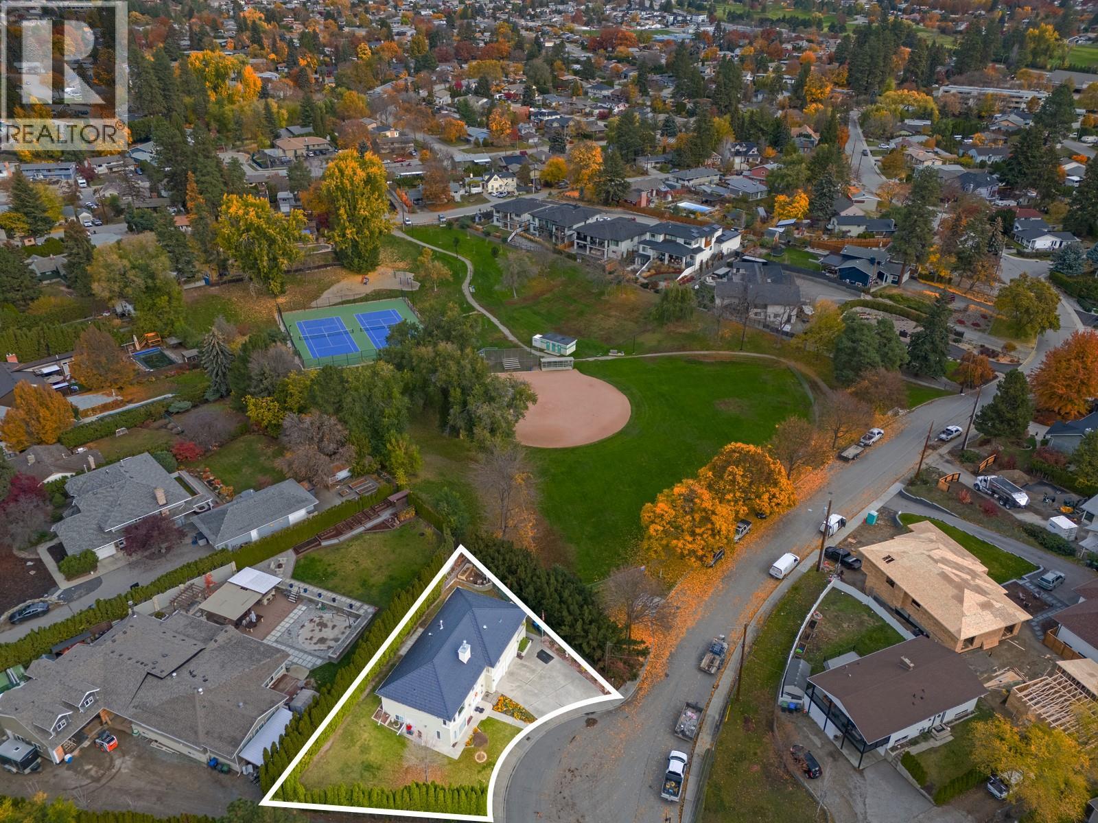 Photo 2 of 1650 Highland Drive N, Kelowna BC