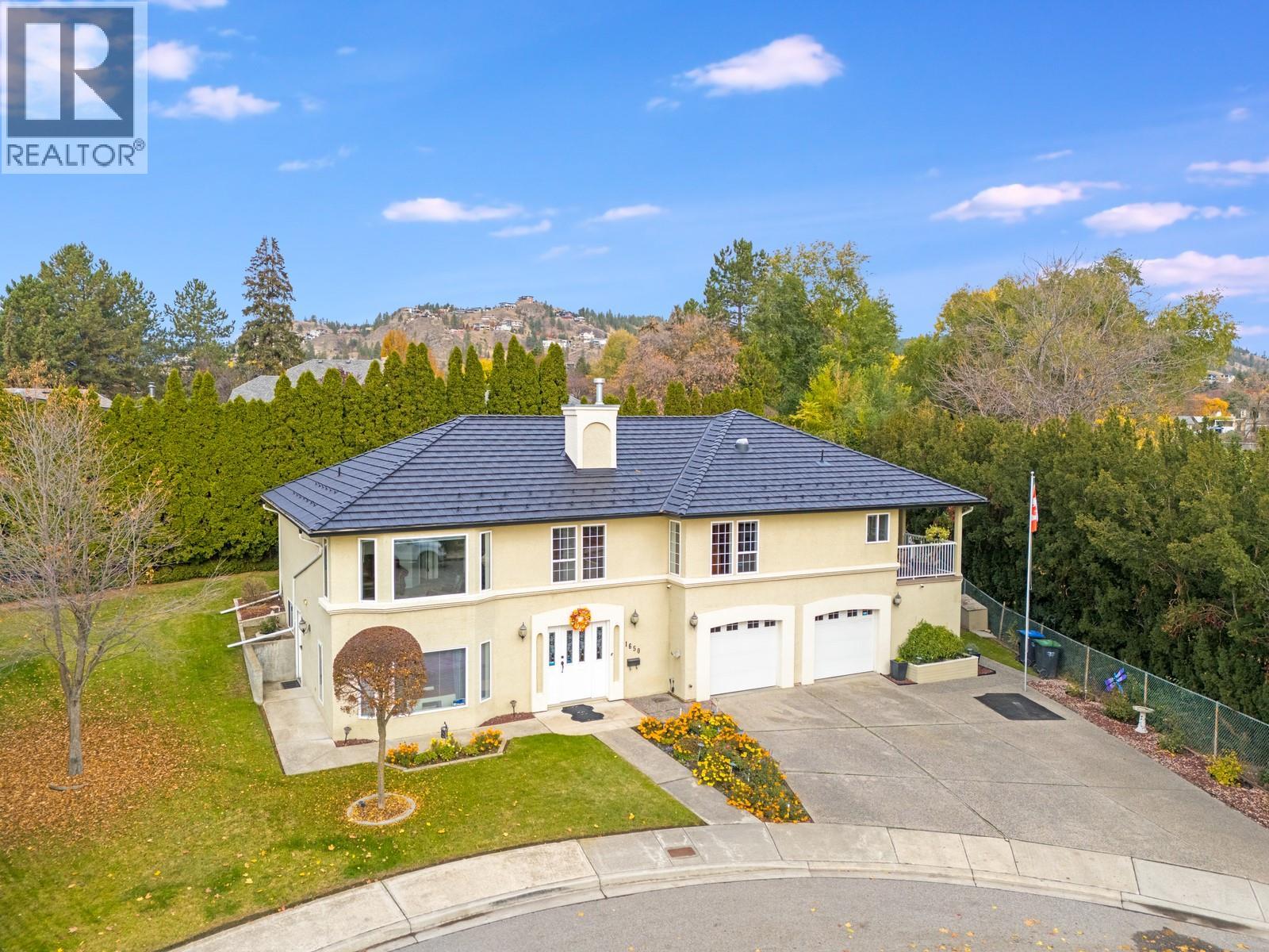 Photo 31 of 1650 Highland Drive N, Kelowna BC