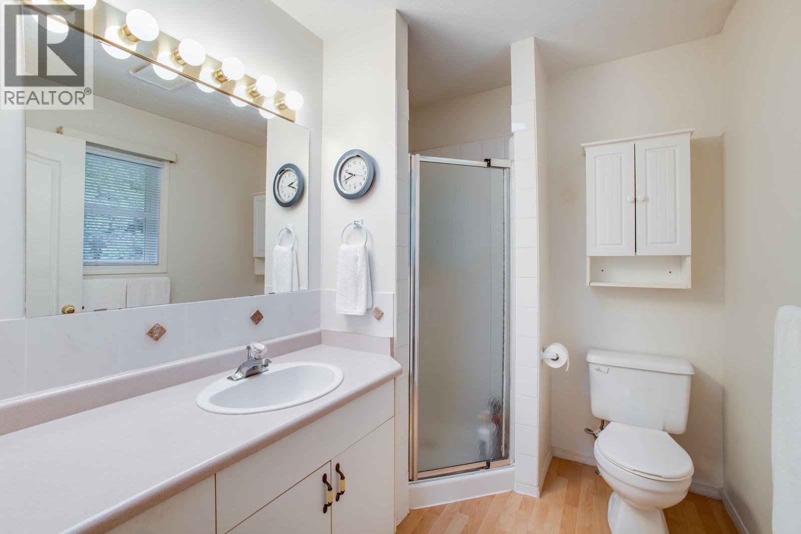Photo 18 of 1650 Highland Drive N, Kelowna BC