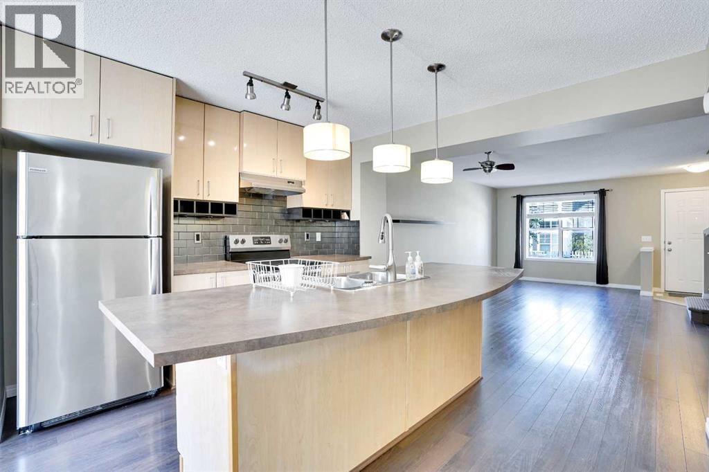 Photo 13 of 3174 New Brighton Gardens Se, Calgary AB