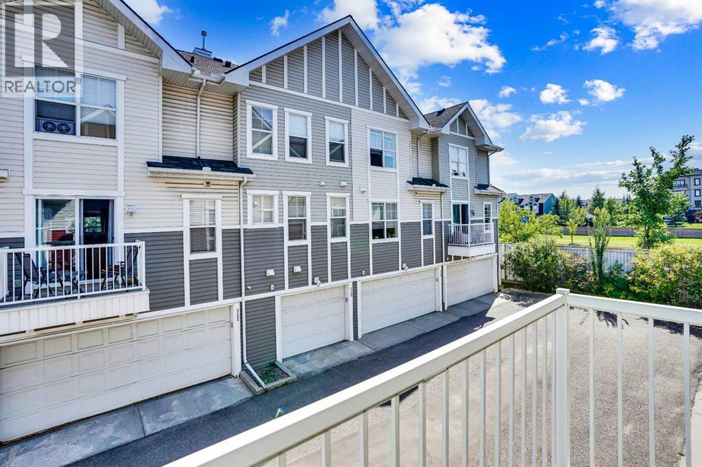 Photo 32 of 3174 New Brighton Gardens Se, Calgary AB