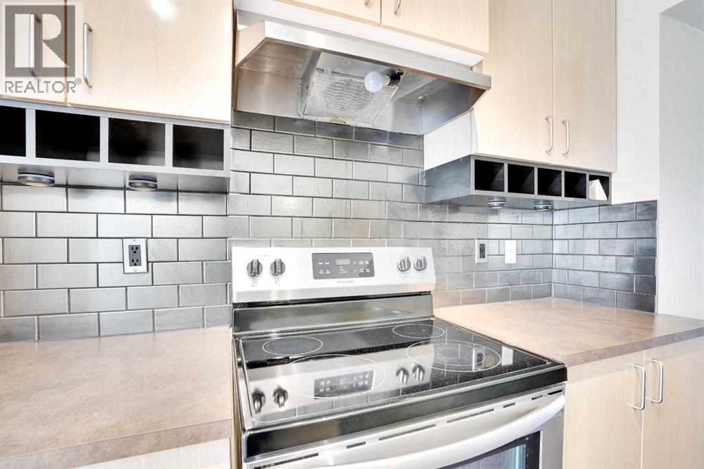 Photo 14 of 3174 New Brighton Gardens Se, Calgary AB