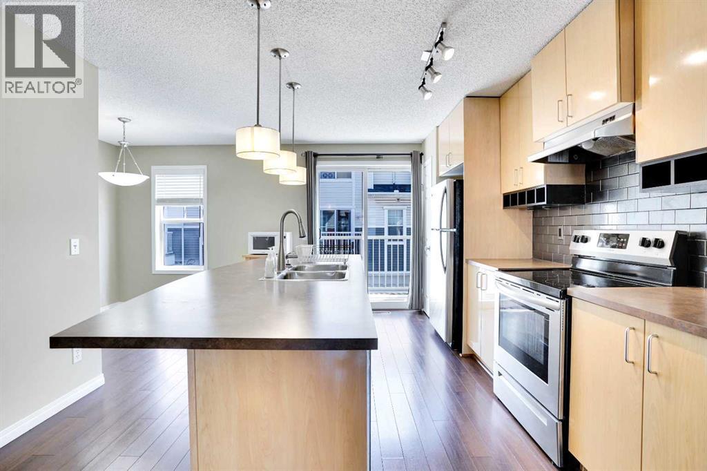 Photo 11 of 3174 New Brighton Gardens Se, Calgary AB