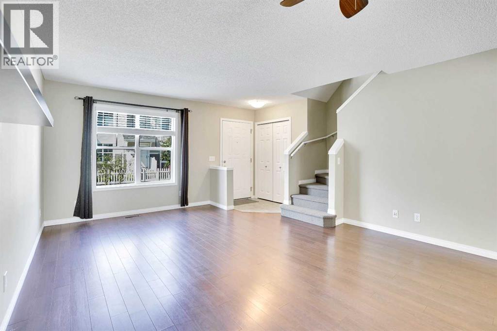Photo 6 of 3174 New Brighton Gardens Se, Calgary AB