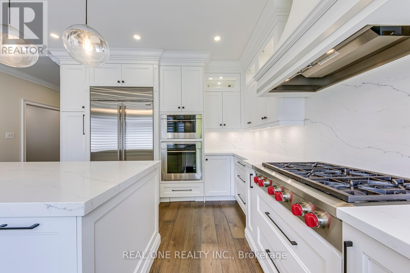 Photo 16 of 2240 Pine Glen Road, Oakville ON