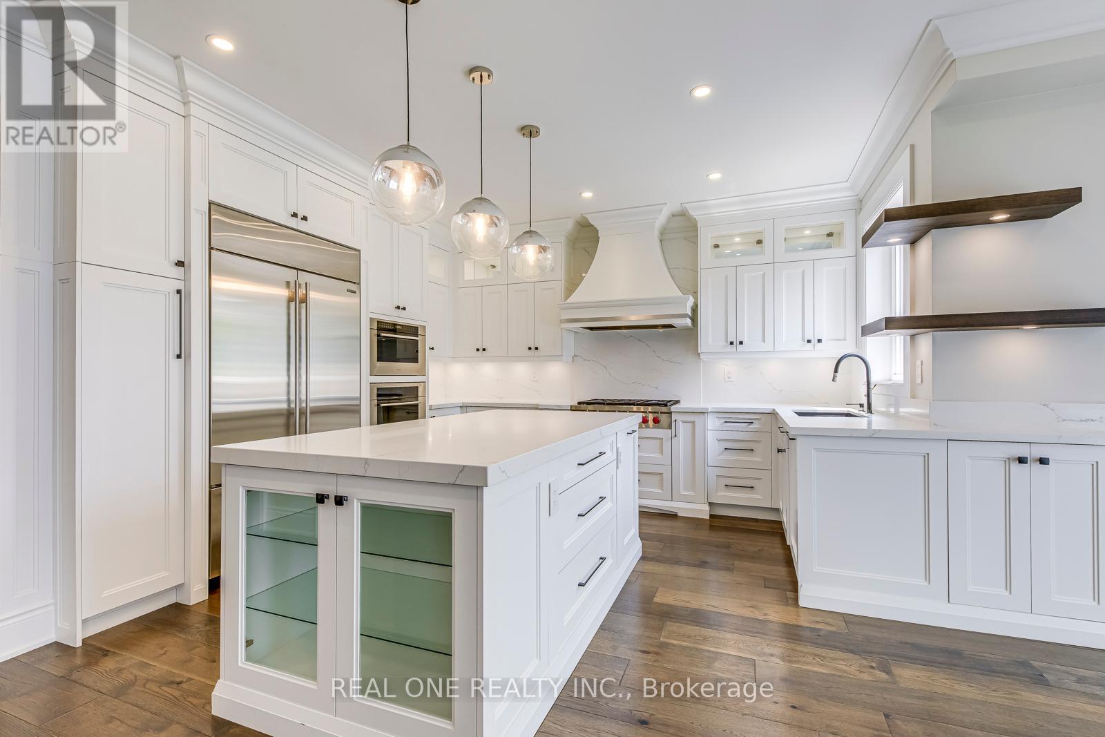 Photo 14 of 2240 Pine Glen Road, Oakville ON