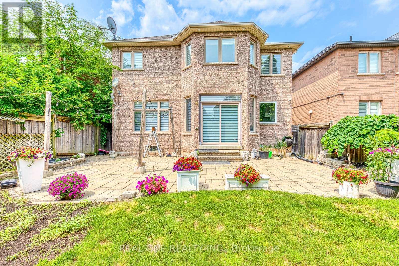 Photo 45 of 2240 Pine Glen Road, Oakville ON