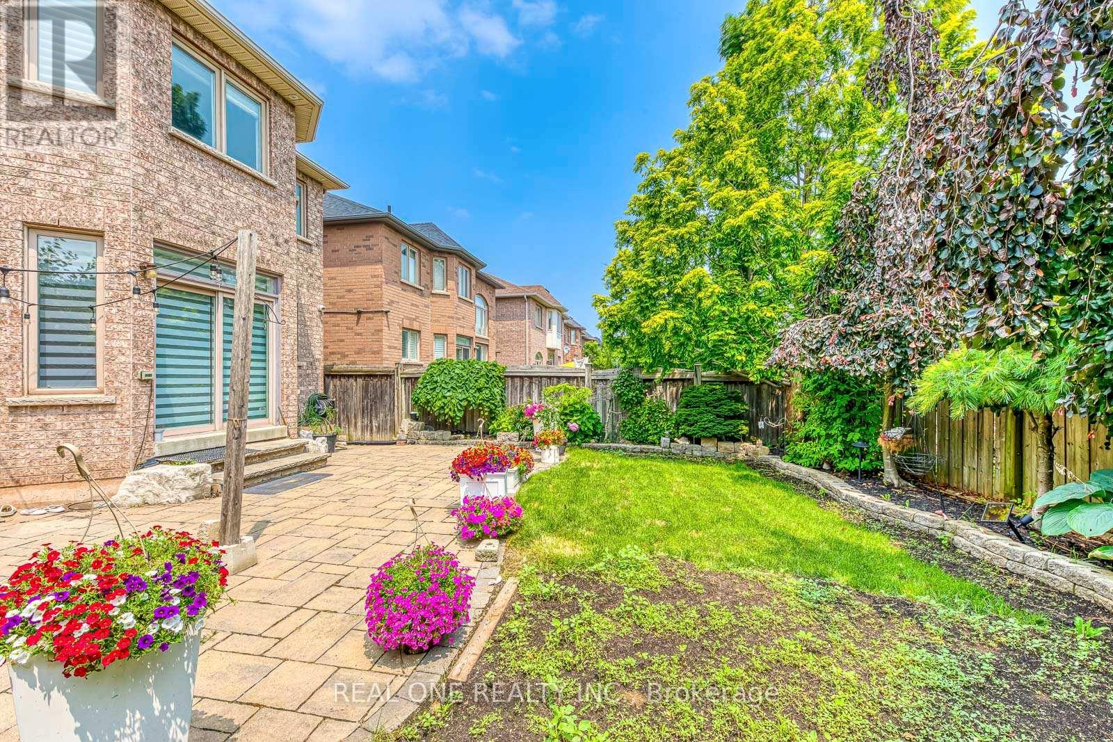 Photo 46 of 2240 Pine Glen Road, Oakville ON