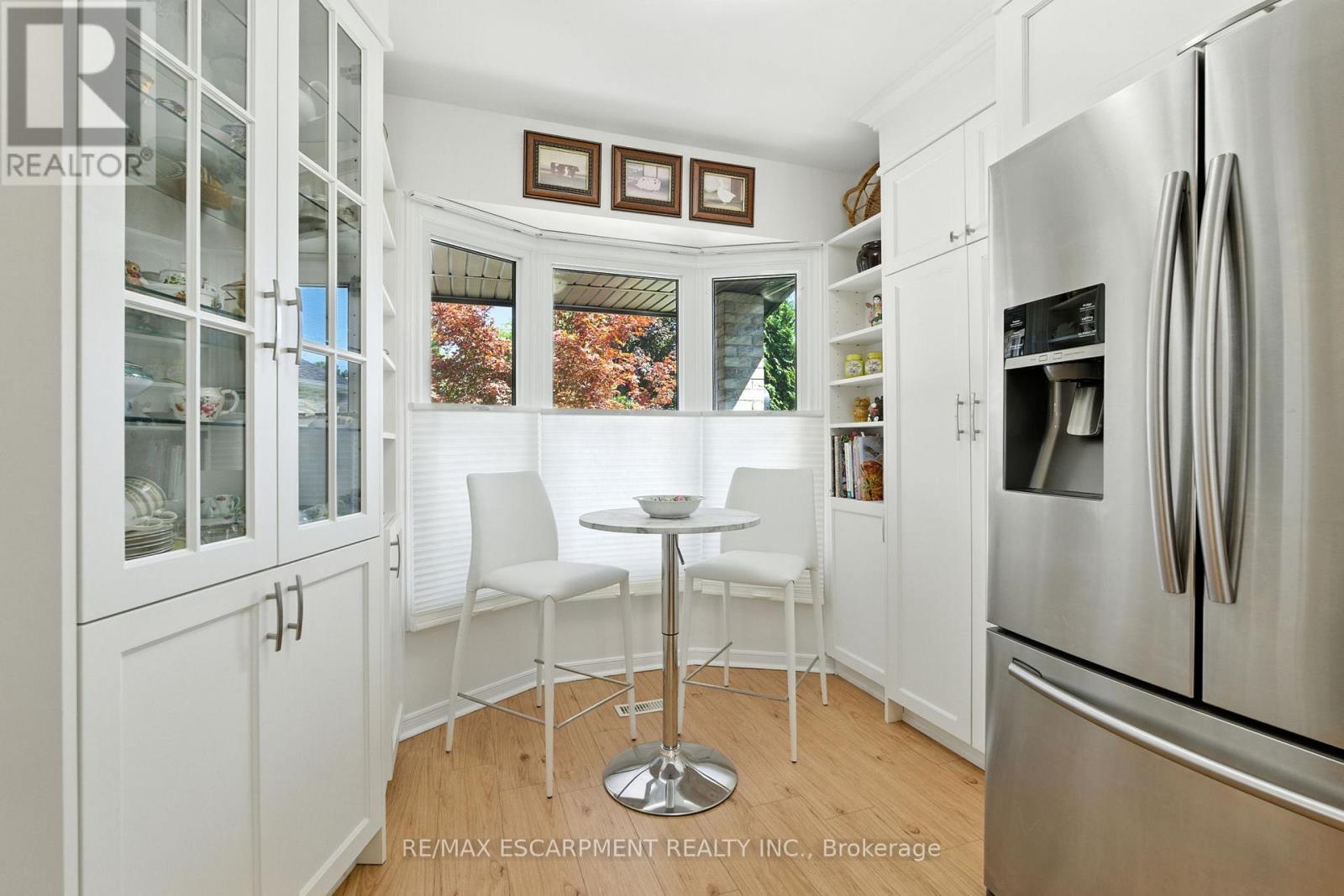 Photo 10 of 1559 Riley Avenue, Burlington ON