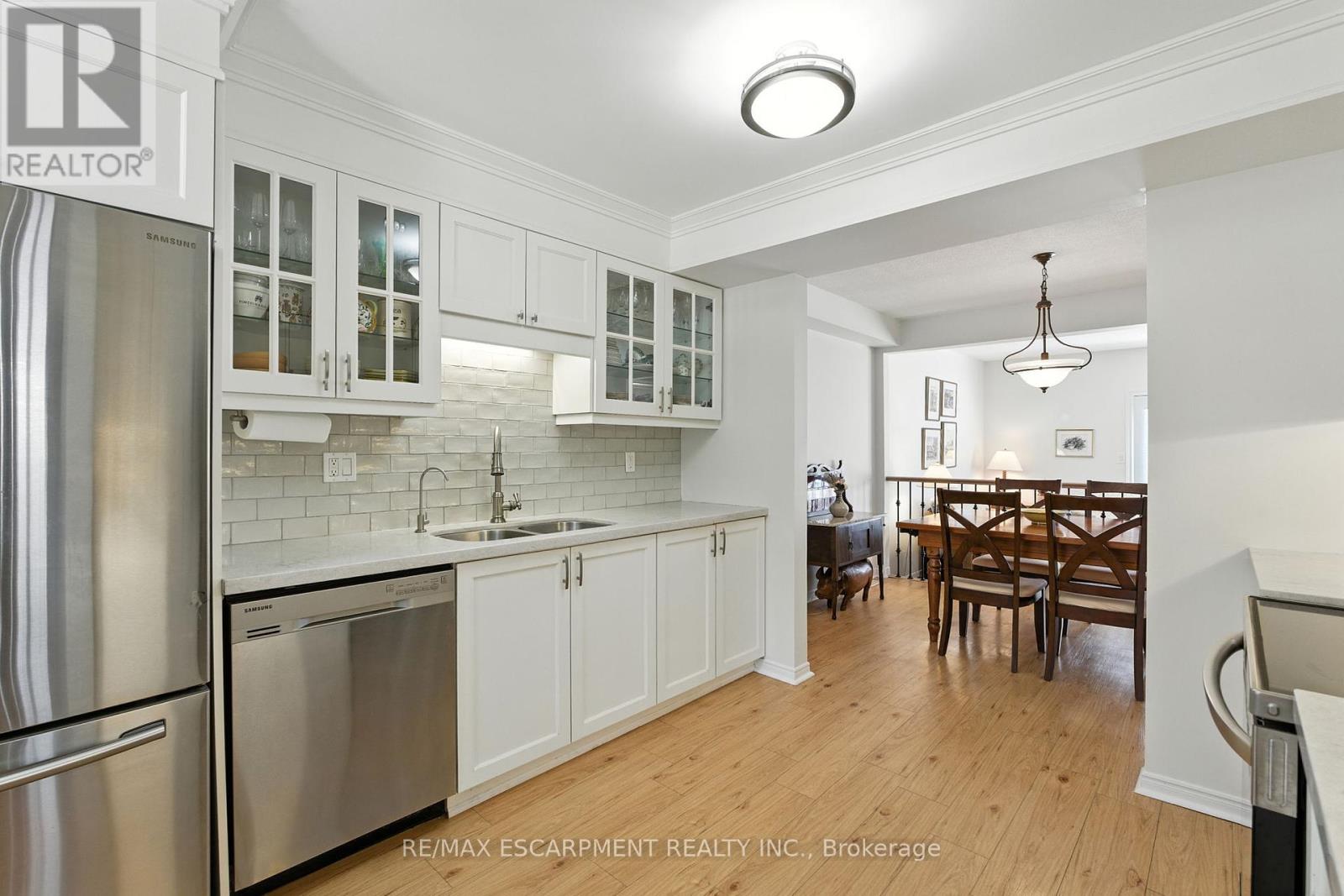 Photo 14 of 1559 Riley Avenue, Burlington ON