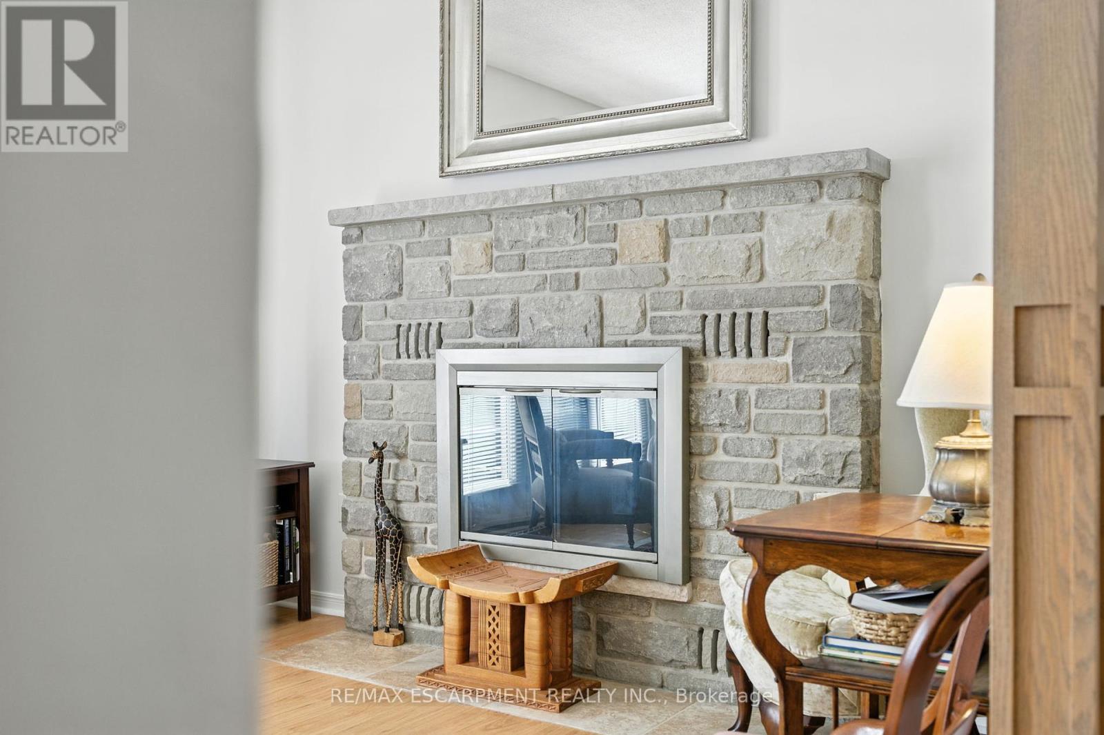 Photo 20 of 1559 Riley Avenue, Burlington ON