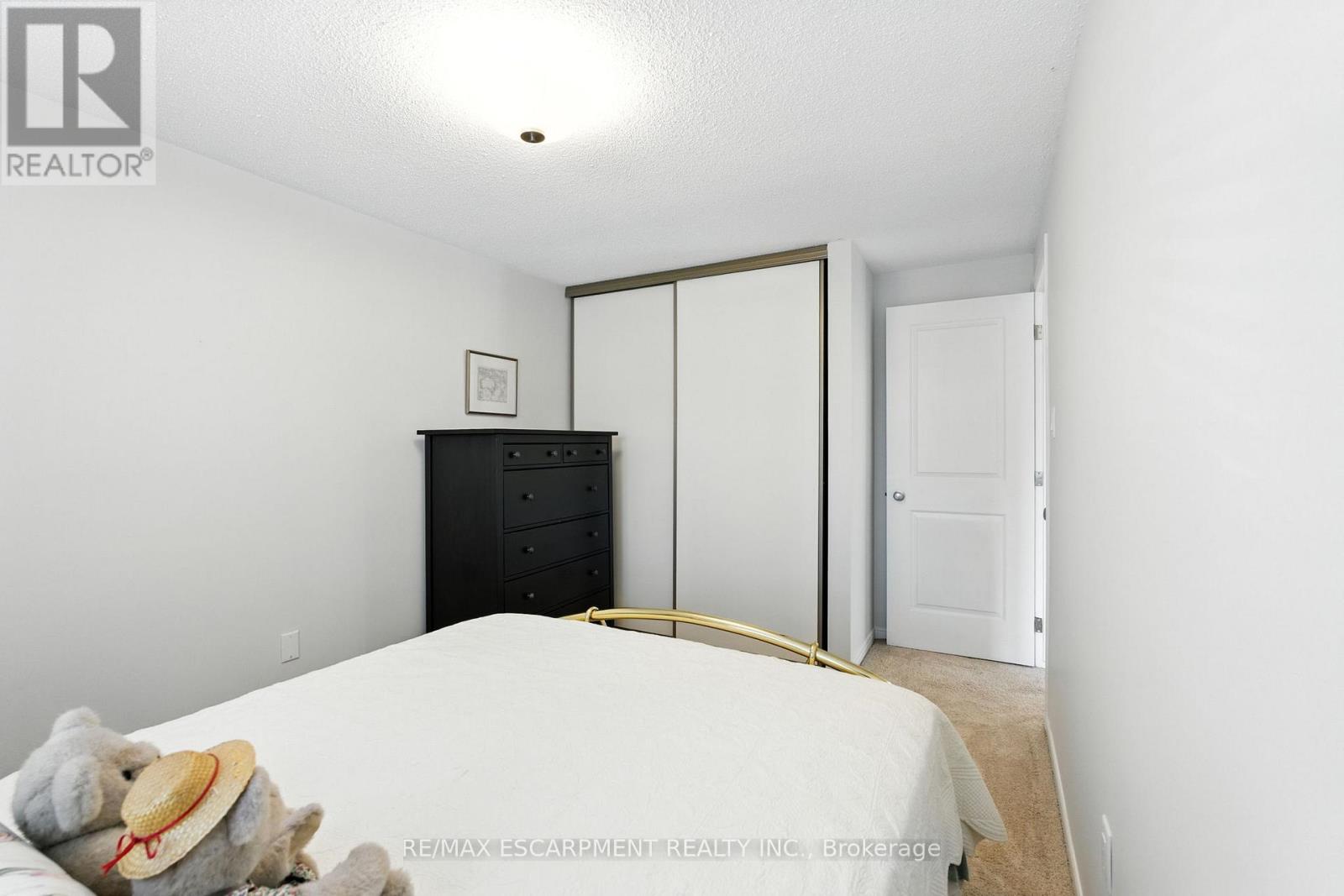 Photo 29 of 1559 Riley Avenue, Burlington ON