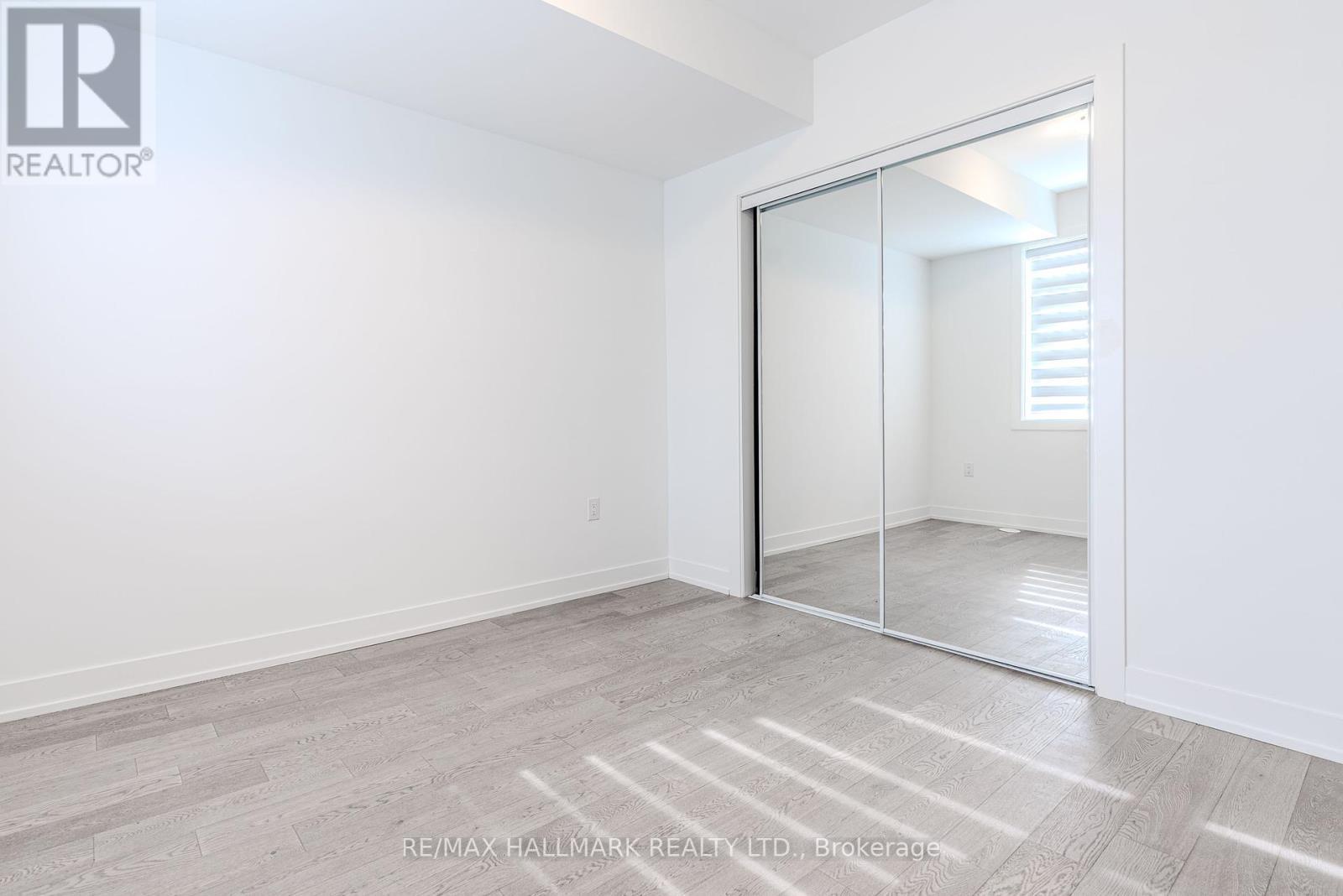 Photo 25 of 216 1085 Douglas Mccurdy Common, Mississauga ON
