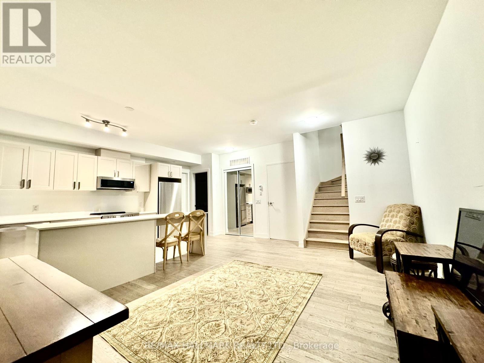 Photo 46 of 216 1085 Douglas Mccurdy Common, Mississauga ON