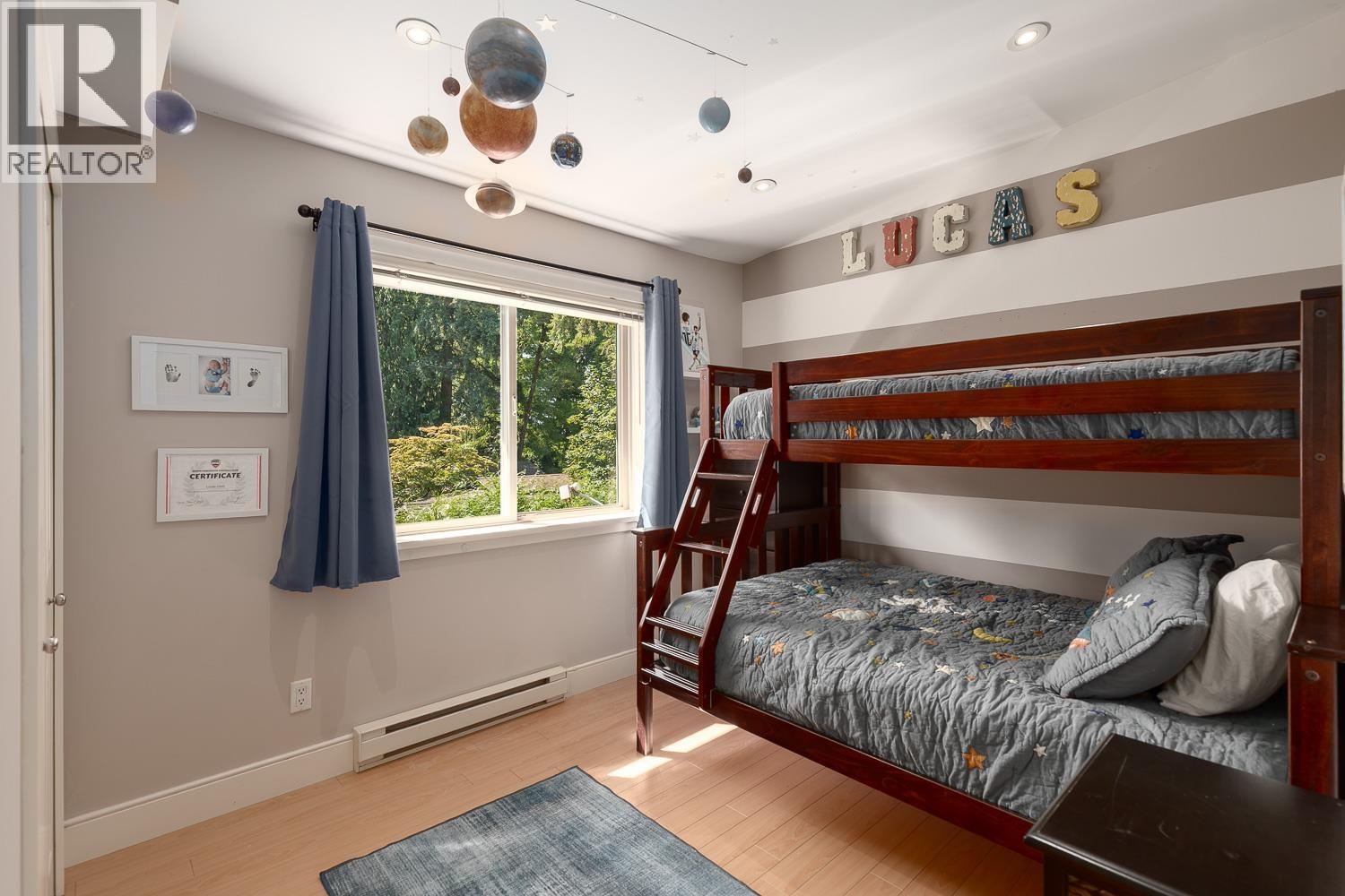 Photo 21 of 3681 Henderson Avenue, North Vancouver BC