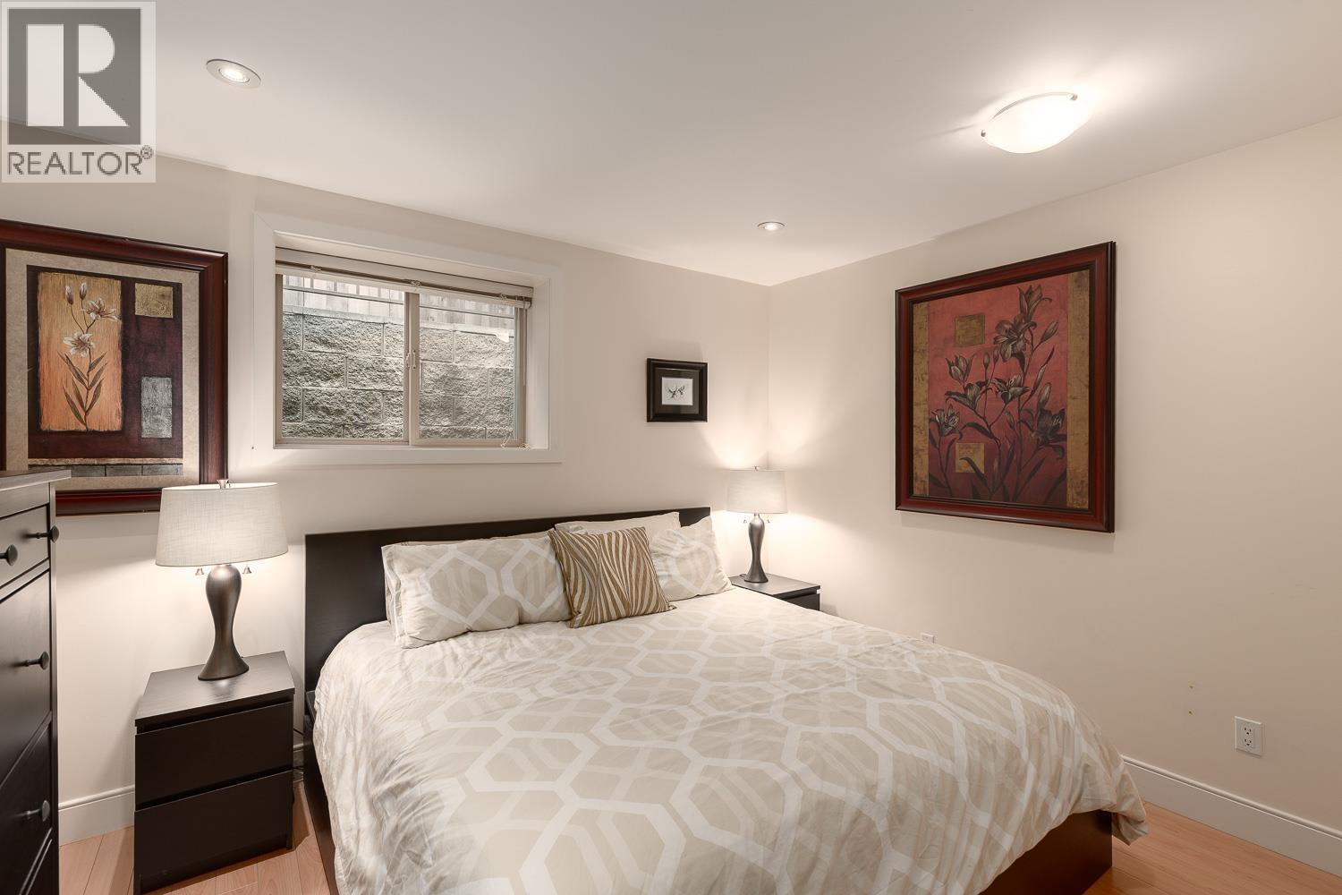 Photo 26 of 3681 Henderson Avenue, North Vancouver BC