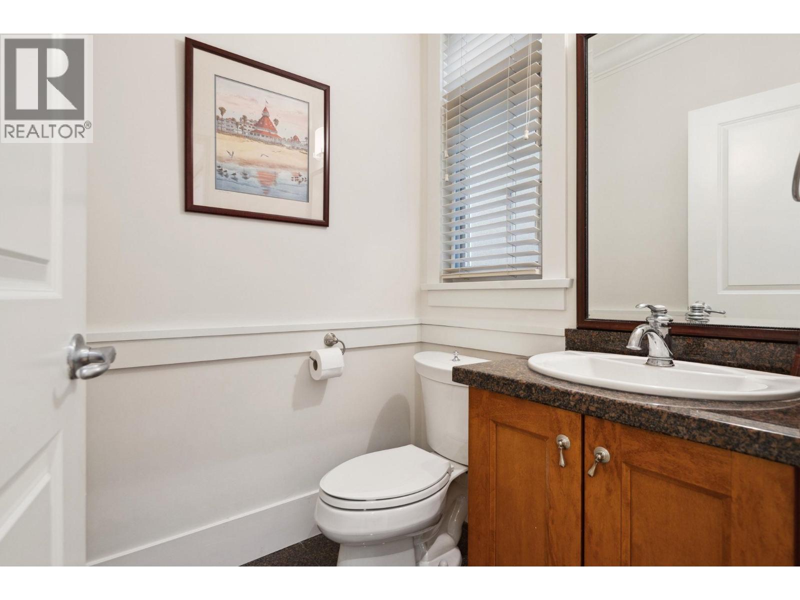 Photo 17 of 3322 W 40th Avenue, Vancouver BC
