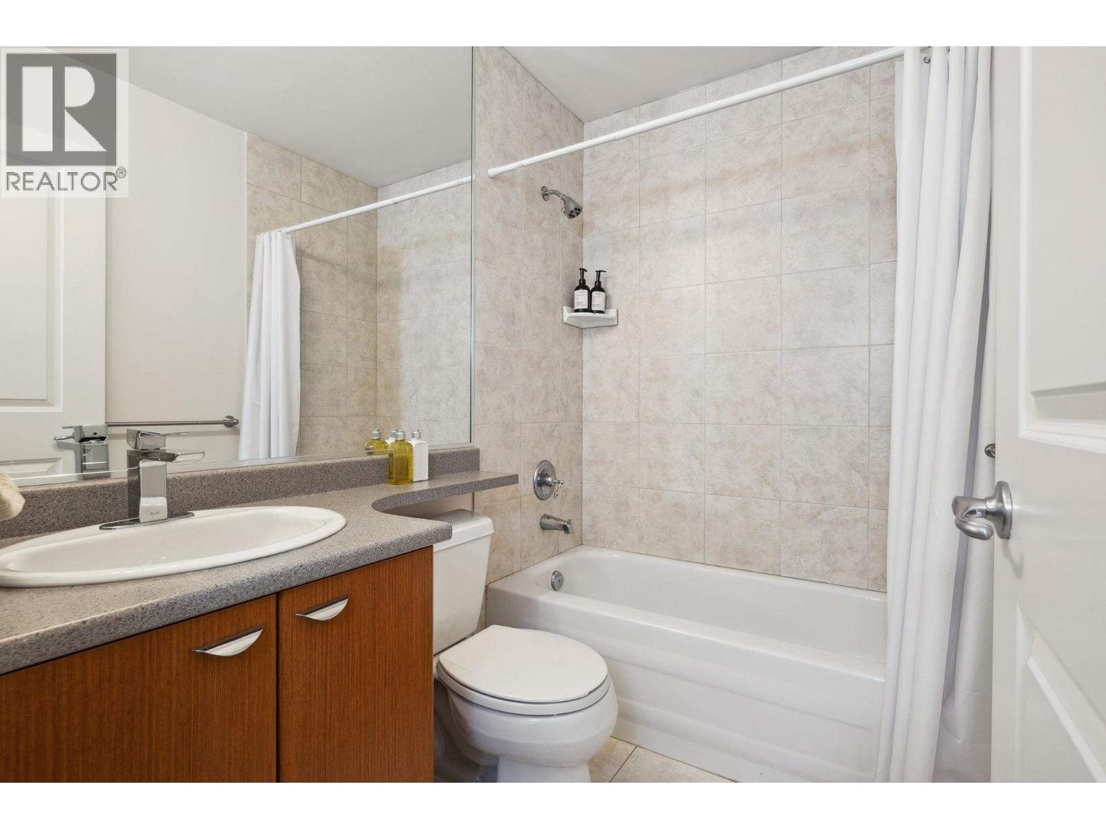 Photo 29 of 3322 W 40th Avenue, Vancouver BC