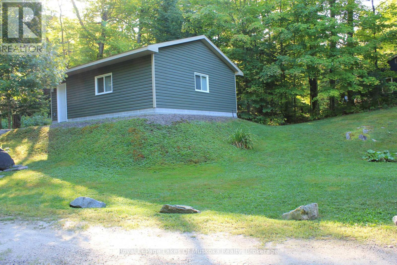 Photo 6 of 340 Wurm Road, Magnetawan ON