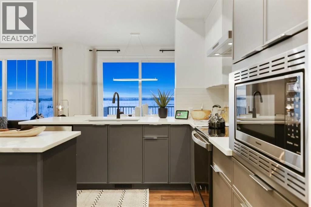 Photo 11 of 607 Buffaloberry Manor Se, Calgary AB