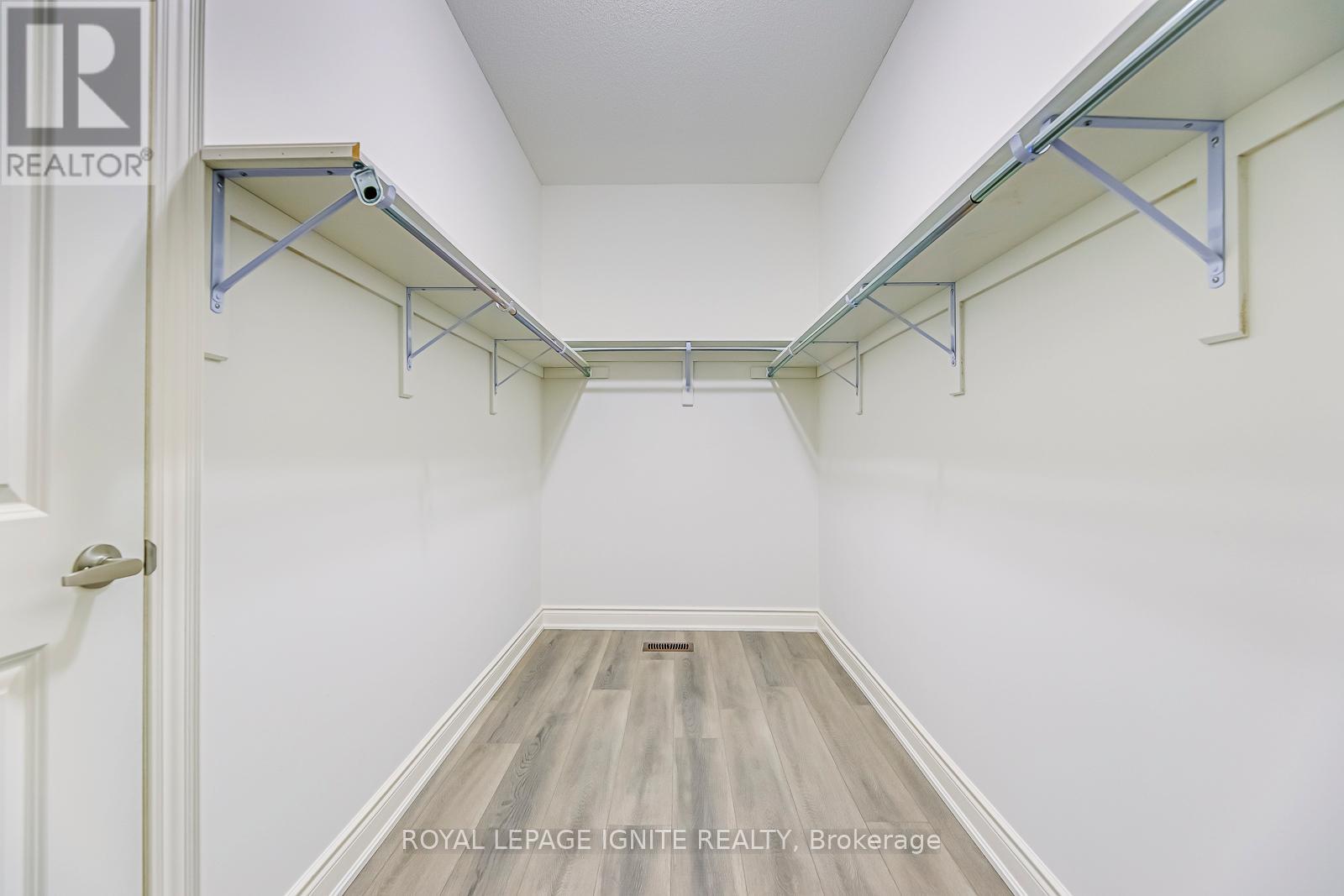 Photo 28 of 110 Cattail Crescent, Hamilton ON