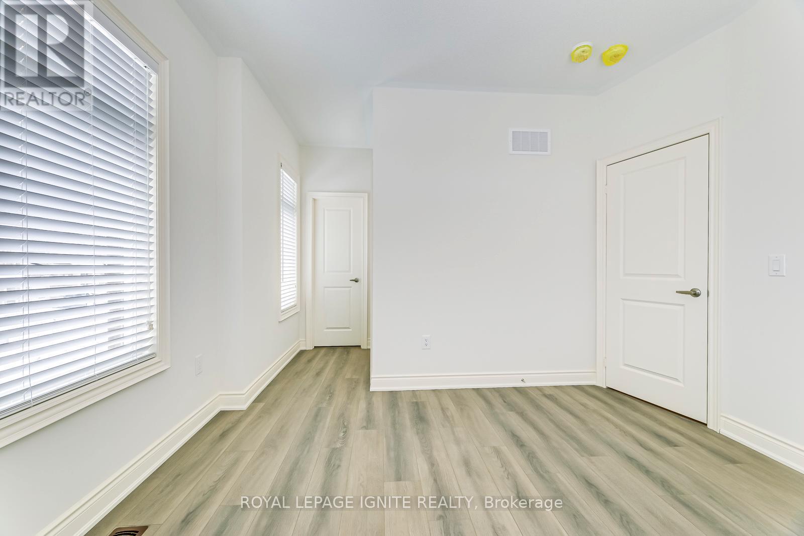 Photo 38 of 110 Cattail Crescent, Hamilton ON