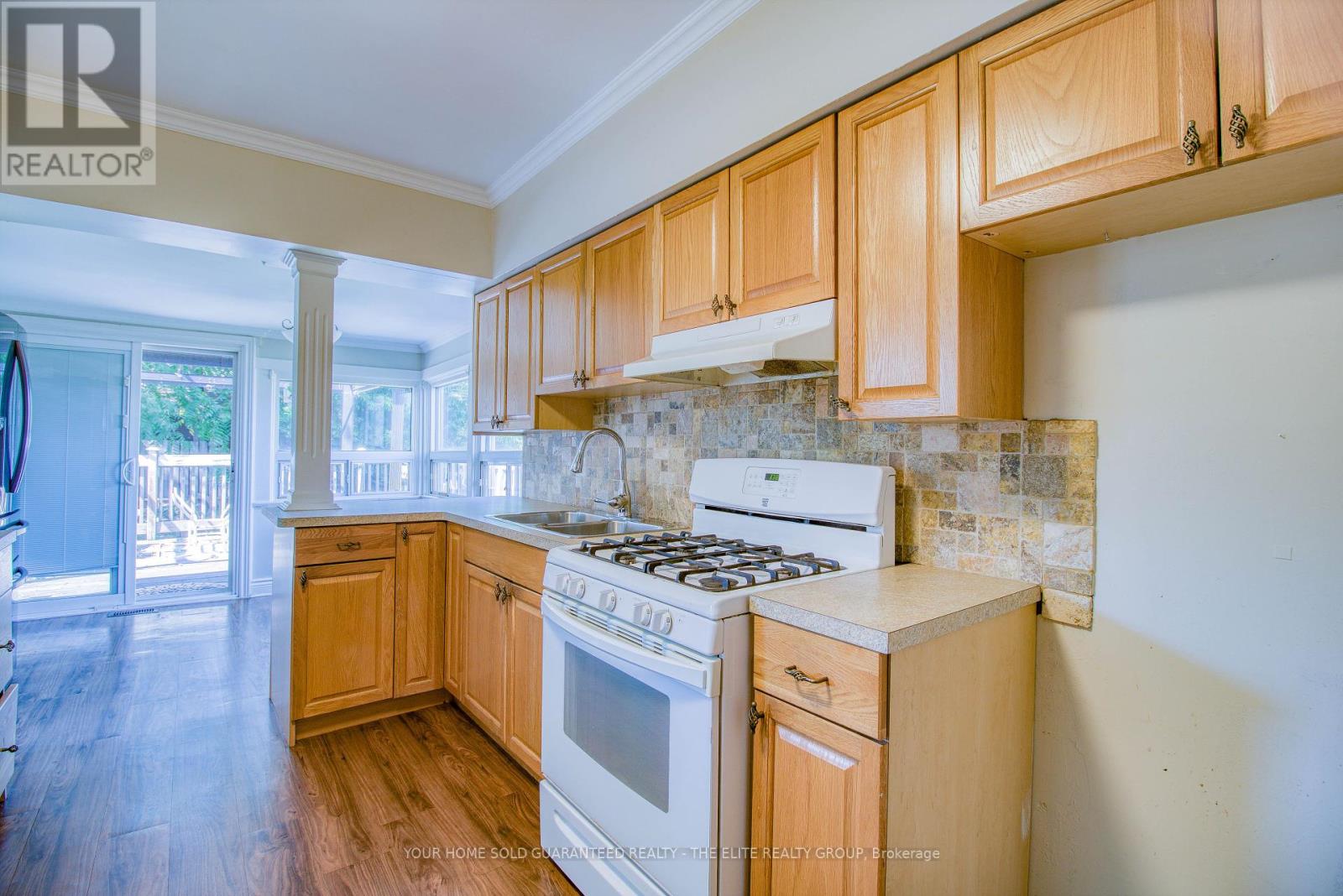 Photo 18 of 167 Balsam Avenue N, Hamilton ON
