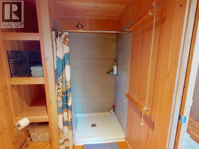 1590/94 VANCOUVER BLVD, Savary Island