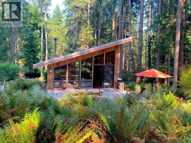 1590/94 VANCOUVER BLVD, Savary Island