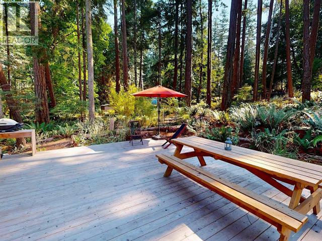 1590/94 VANCOUVER BLVD, Savary Island