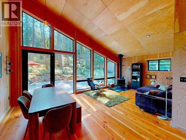 1590/94 VANCOUVER BLVD, Savary Island