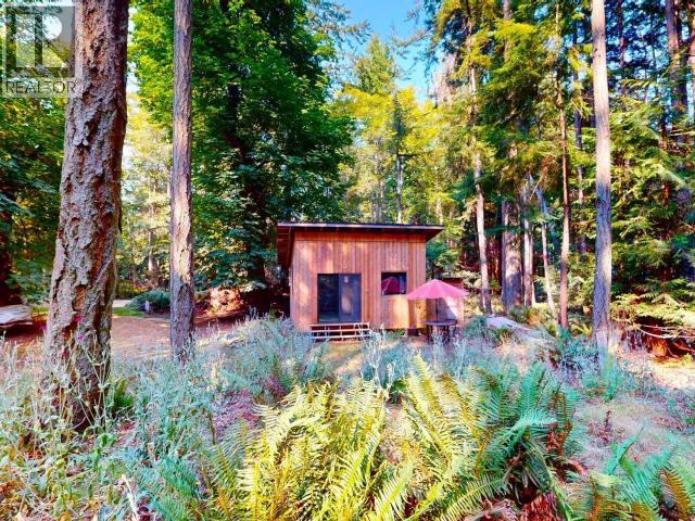 1590/94 VANCOUVER BLVD, Savary Island