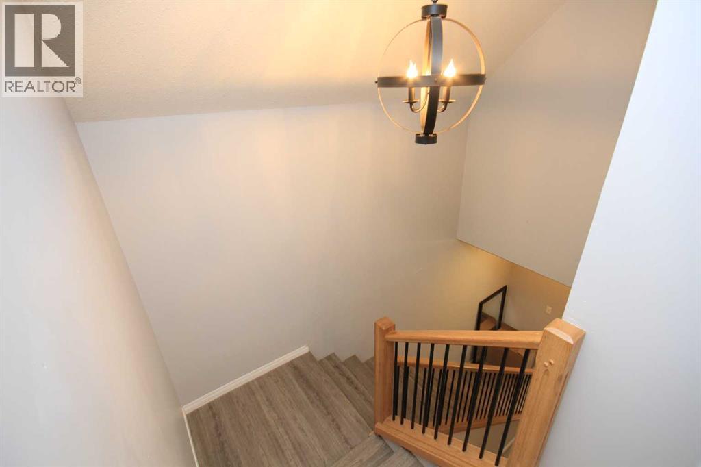 Photo 15 of 4930 52 Avenue, Taber AB