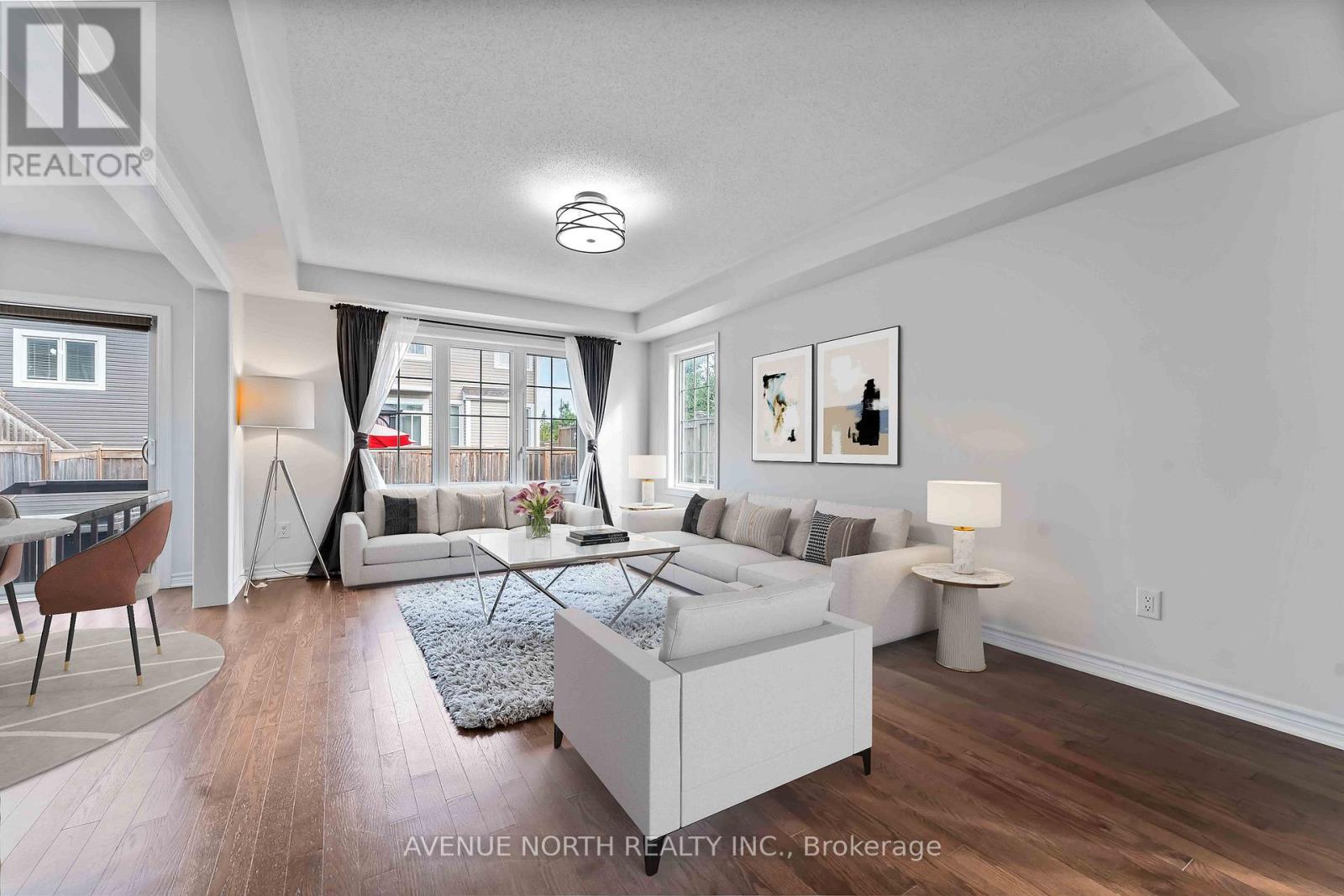 Photo 7 of 563 Foxlight Circle, Ottawa ON