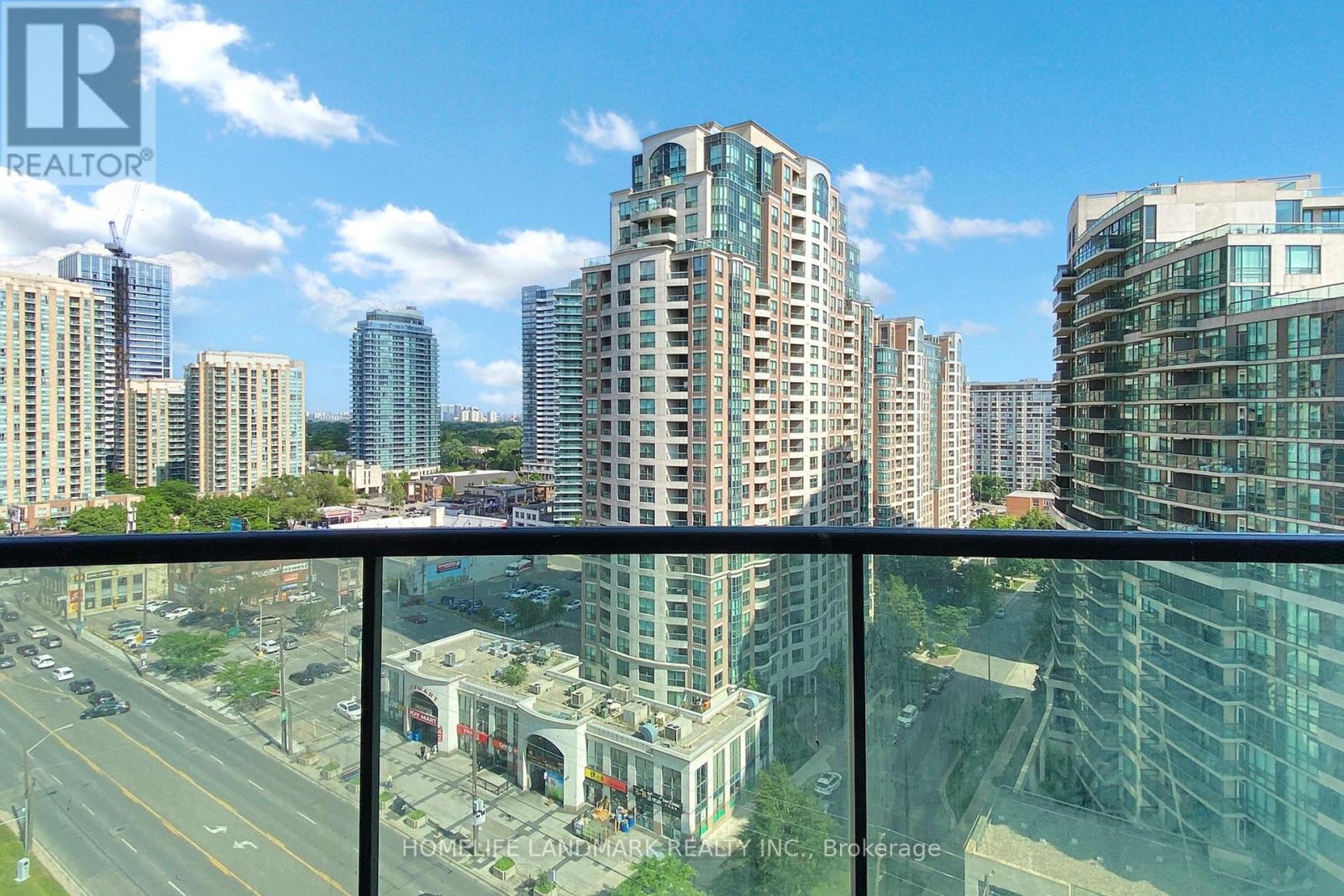 Photo 19 of 1405 15 Greenview Avenue, Toronto ON