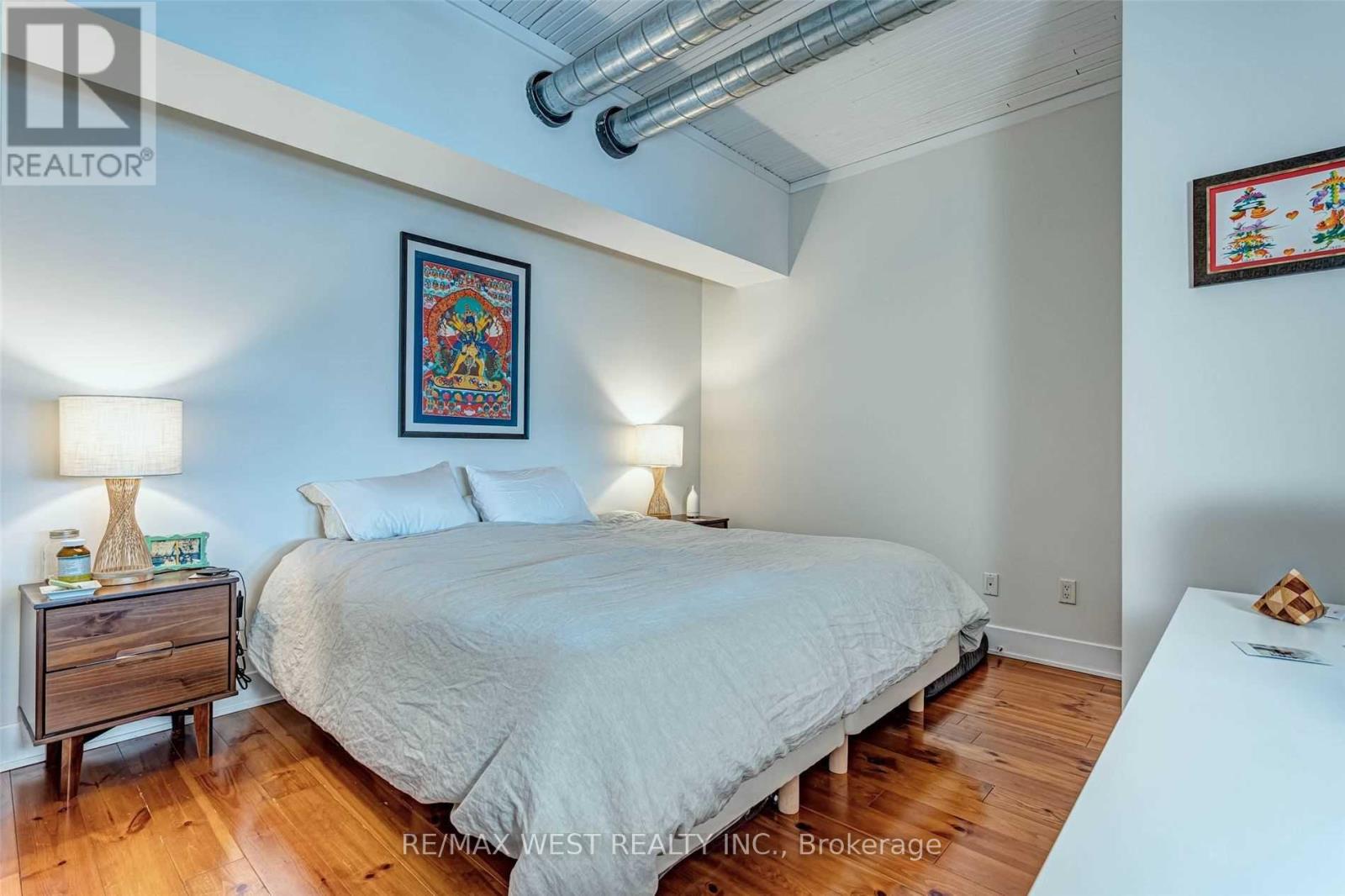 Photo 9 of 414 183 Dovercourt Road, Toronto ON
